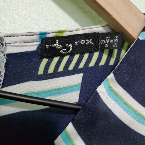 Ruby Rox • Geometric Dress - Picture 5 of 6